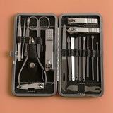 E-MALE Manicure Set