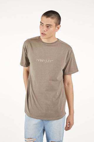 nANA jUDY THE WILSHIRE TEE - Sanddune
